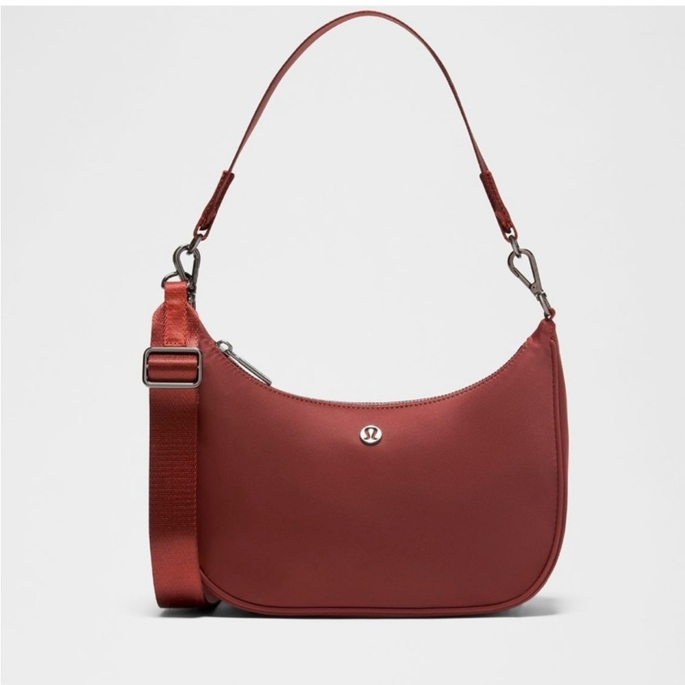 NWT Lululemon Athletica City Essential Small Shoulder Bag